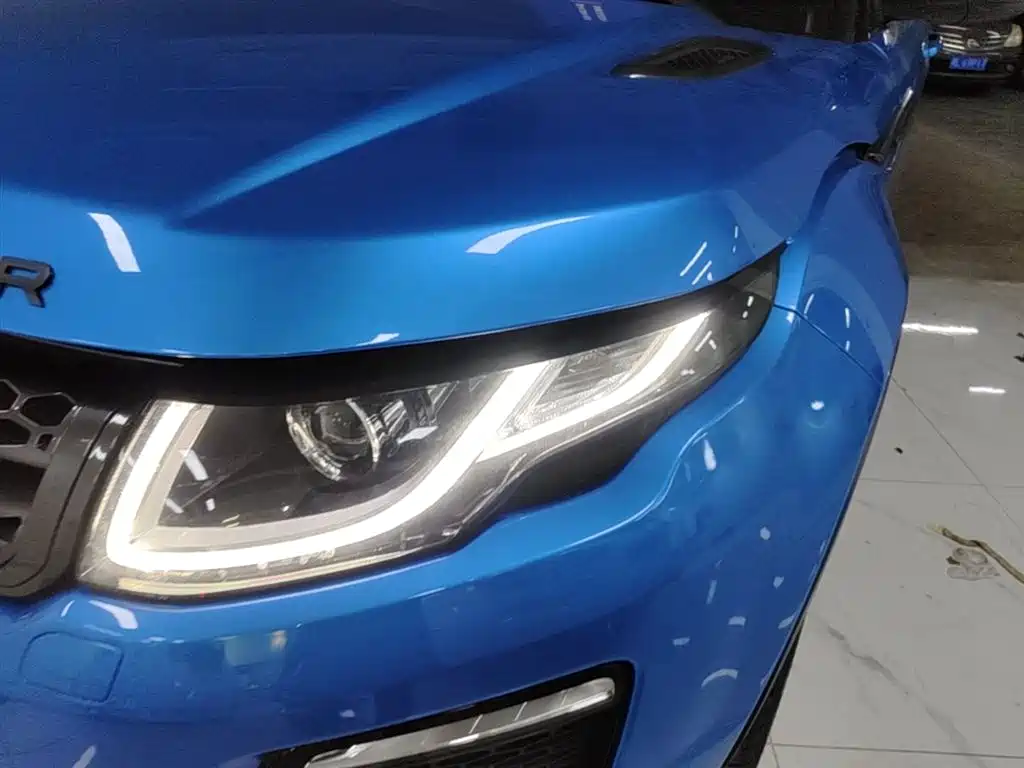 Land Rover Range Rover Evoque 2018 240PS Moraine Lake Blue Limited Edition фото 24