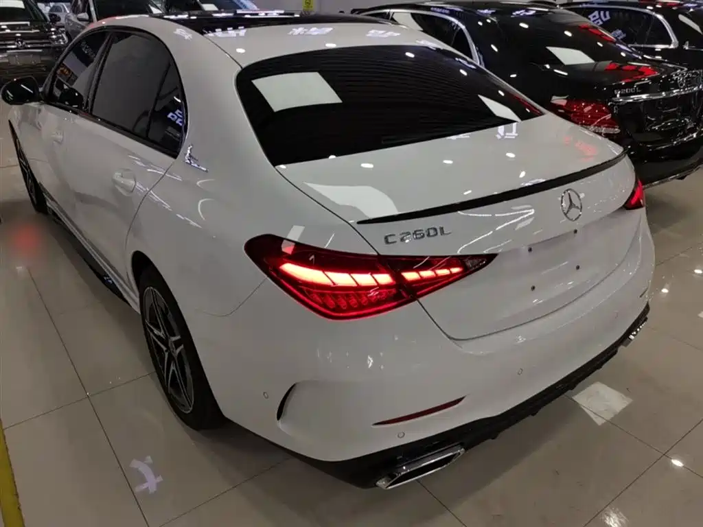 Mercedes-Benz C-Class 2023 Facelift II C 260 L Night Edition фото 23