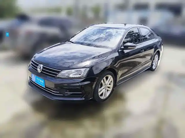 Volkswagen Sagitar 2018 280TSI DSG Spark Edition — фото 1