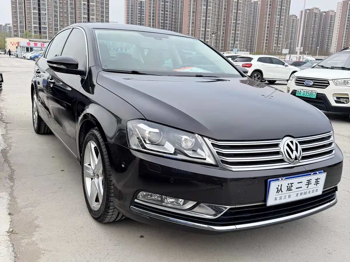 Volkswagen Magotan 2012 Facelift 2.0TSI Supreme фото 3