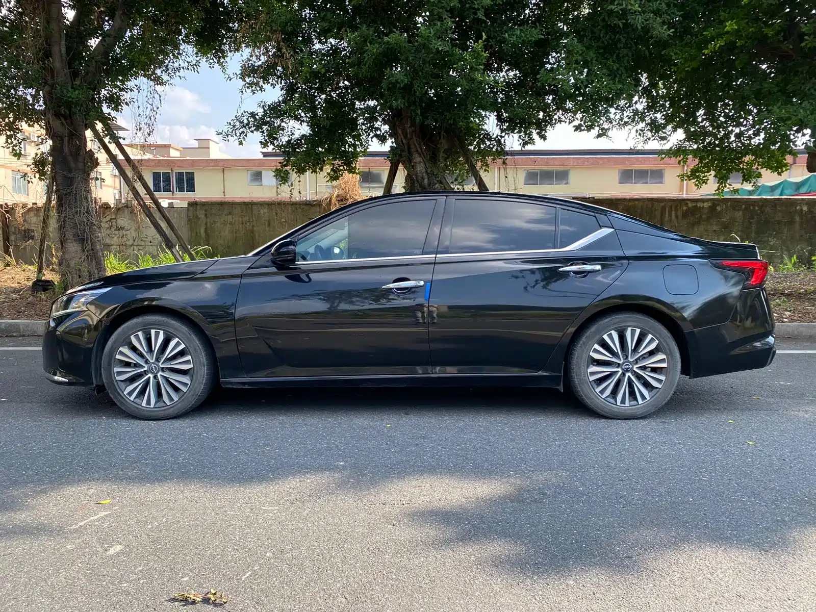 Photo 7 - Nissan Teana