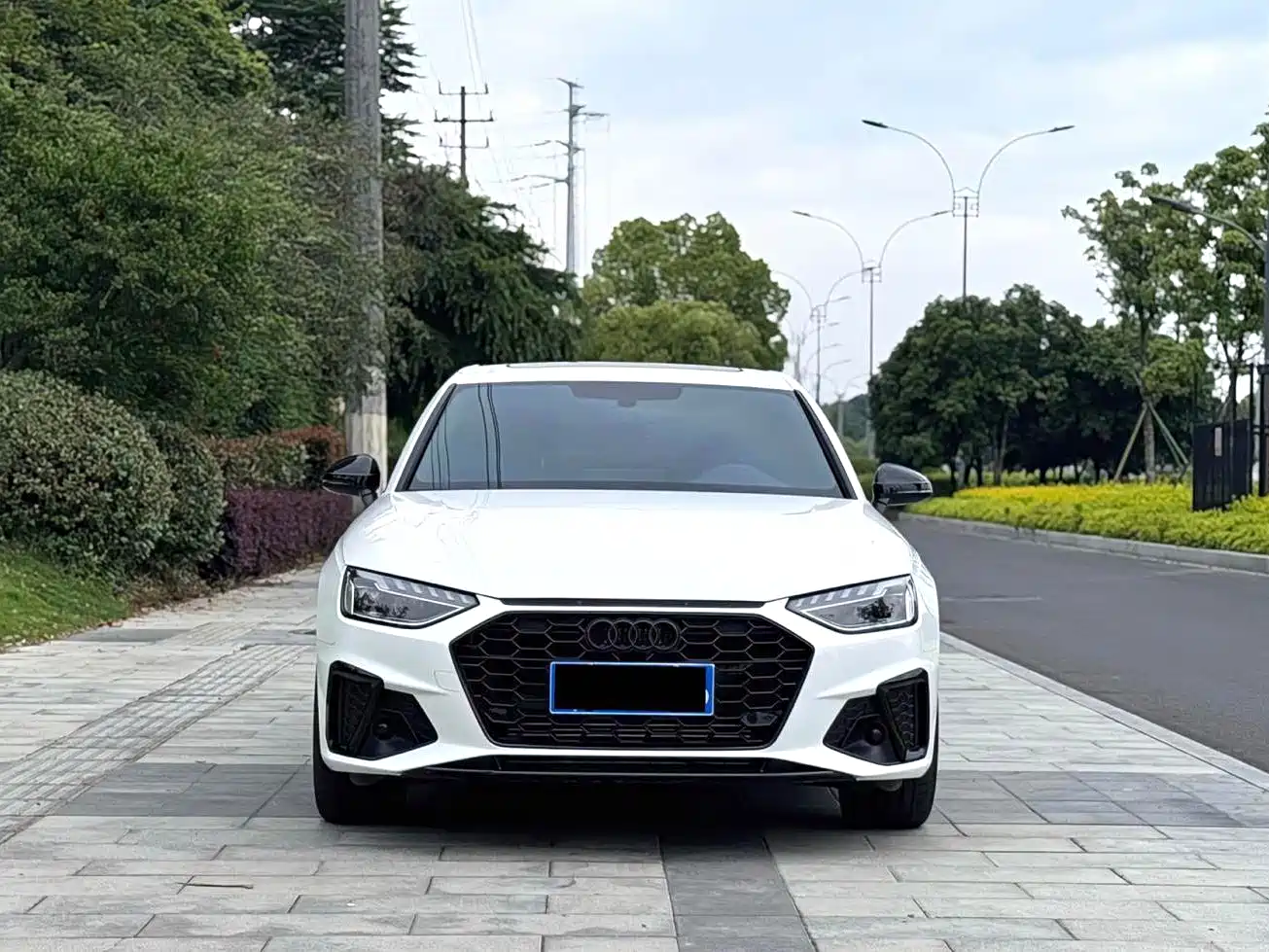 Audi A4L 2024 40 TFSI Fashion Dynamic фото 2