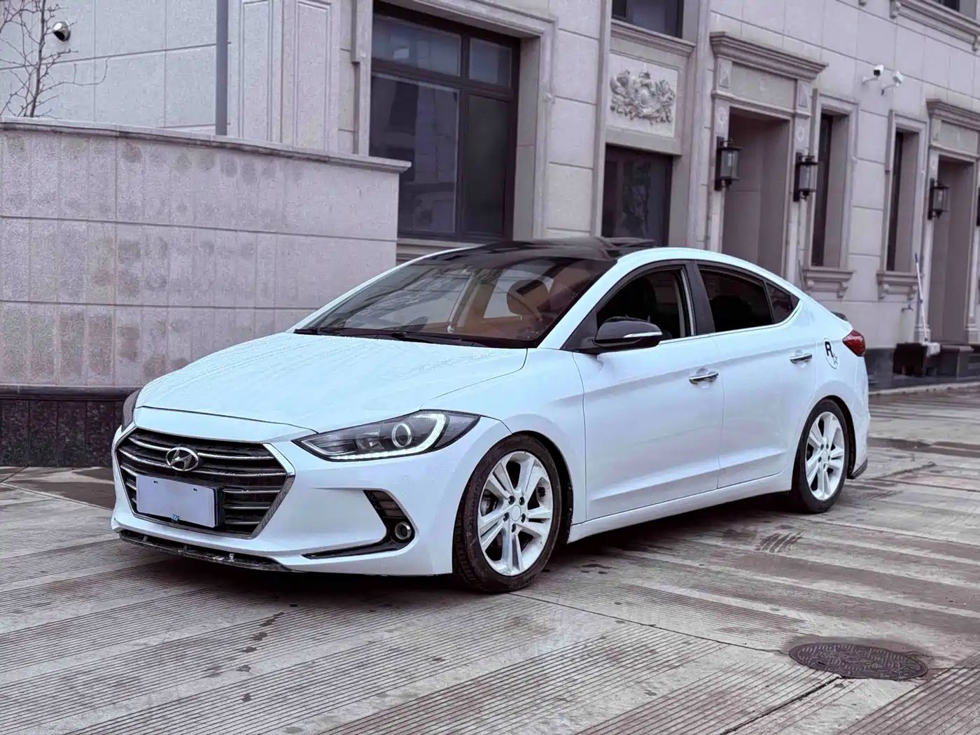 Hyundai Elantra 2016 Model 1.6L Automatic Smart Elite
