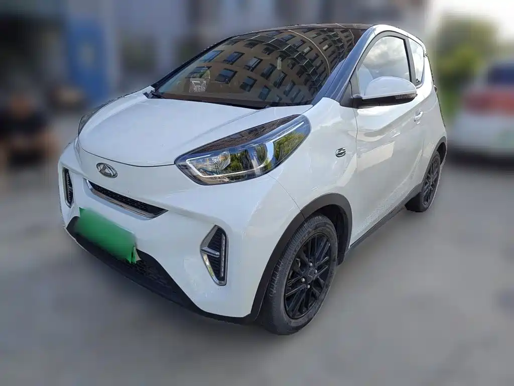 2024 QQ New Energy Little Ant
