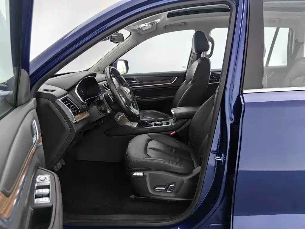 Roewe RX8 2019 2018 30T Intelligent Internet 4WD Supreme Edition