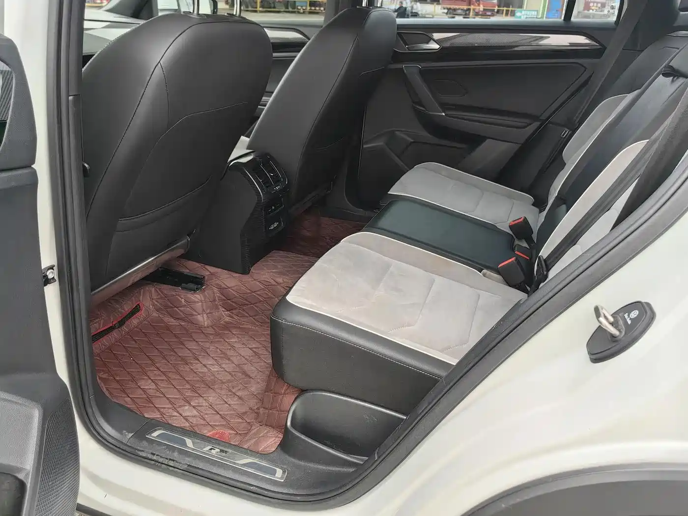 Volkswagen Tayron 2019 2019 380TSI 4WD R-Line China VI