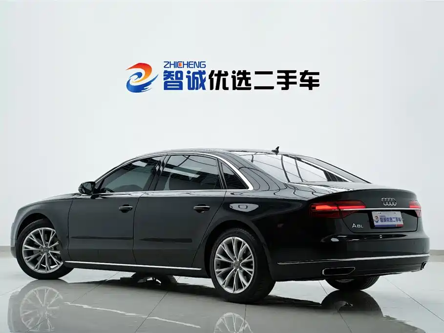 Audi A8 2014 A8L 45 TFSI quattro Luxury фото 4