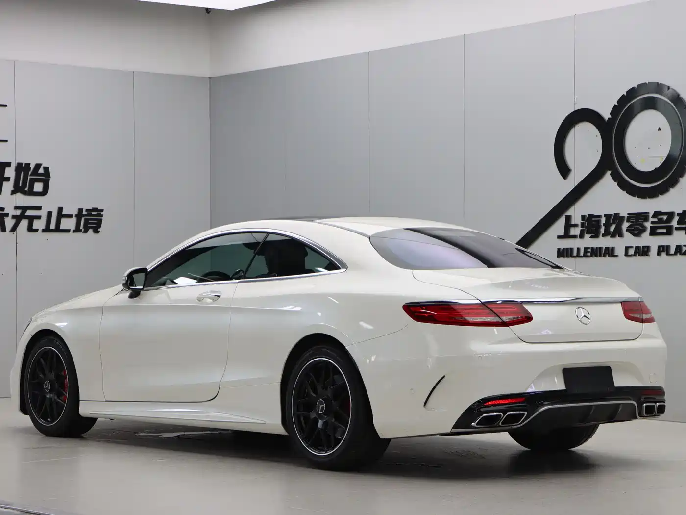 Mercedes-Benz S-Class 2016 S 400 4MATIC Coupe фото 4