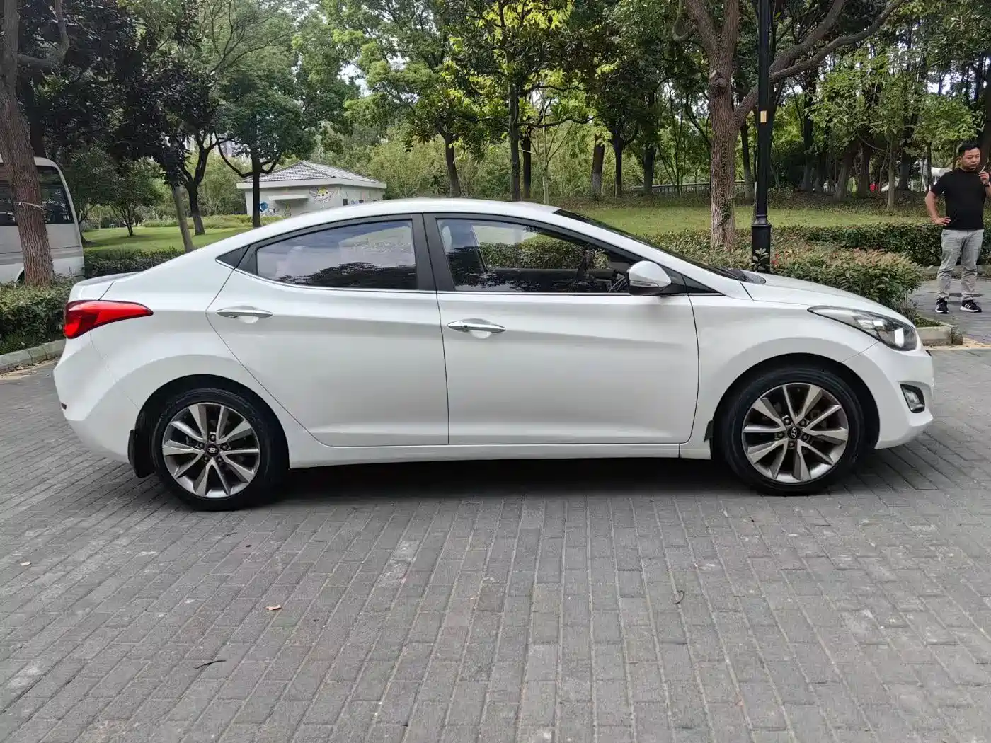 Hyundai Langdong 2017 2016 1.6L Automatic Smart Edition