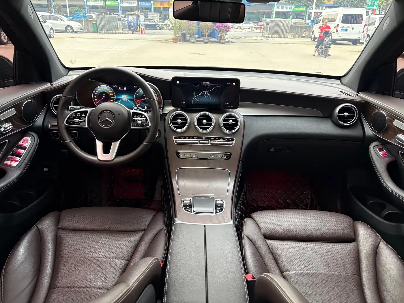 Mercedes-Benz GLC 2020 GLC 300 L 4MATIC Dynamic фото 10