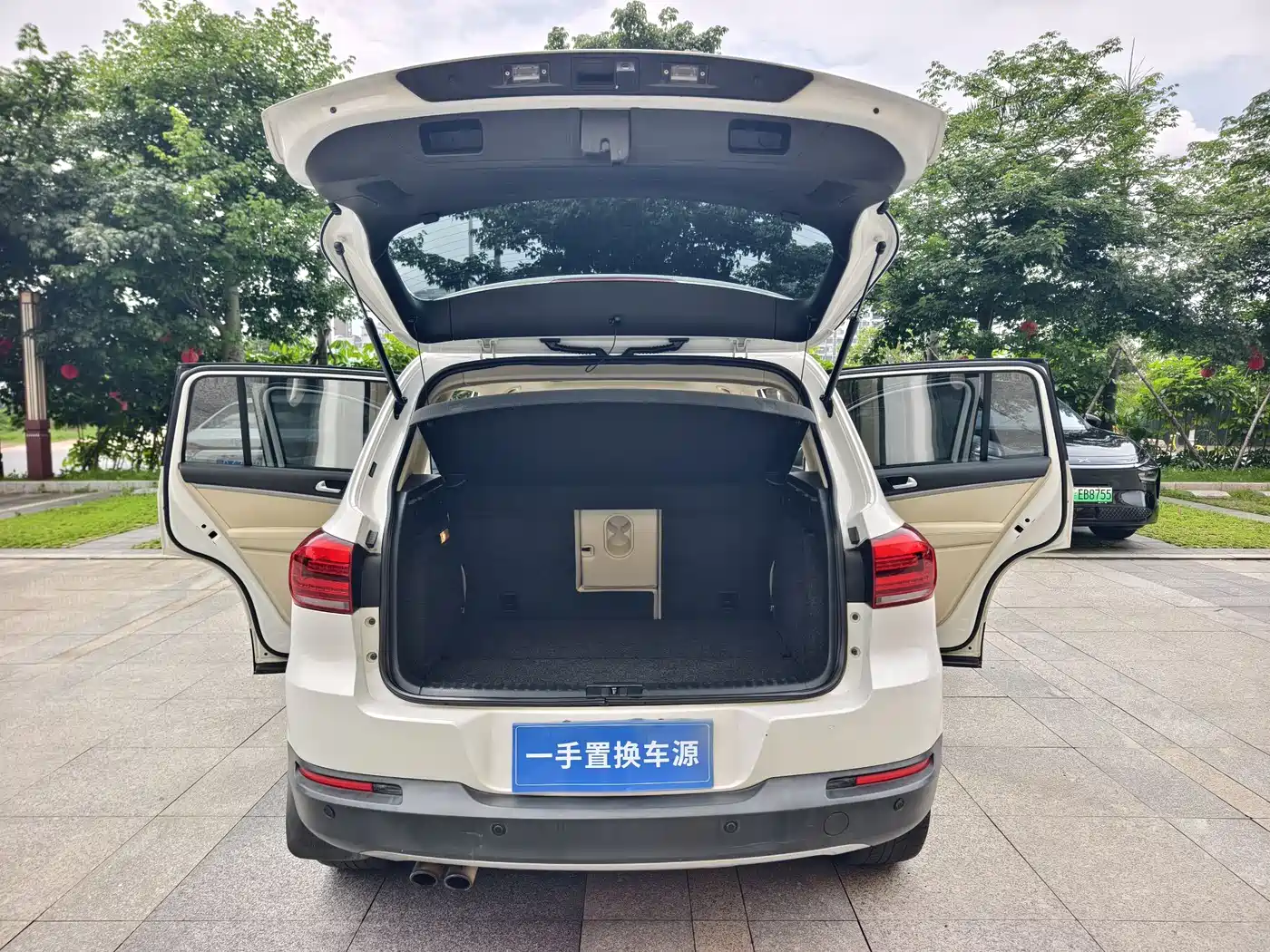 Volkswagen Tiguan 2015 1.8TSI Automatic 4WD Highline фото 25