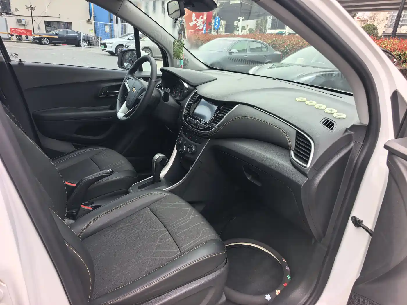 Chevrolet Trax 2018 330T Automatic 2WD Luxury фото 14