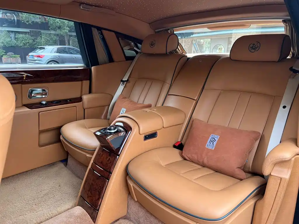 Rolls-Royce Phantom 2014 2013 6.7L Extended Wheelbase (EWB)