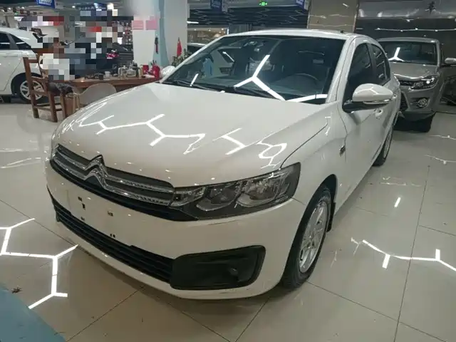Citroën Elysee 2017 1.6L Manual Fashion