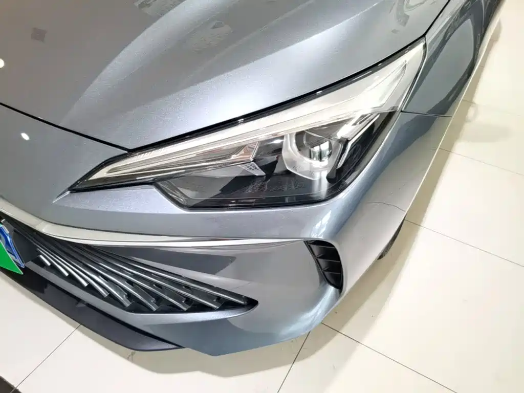 Roewe i5 2025 2024 1.5L CVT Prestige Edition