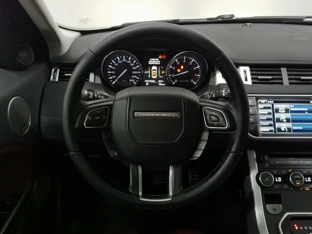 Land Rover Range Rover Evoque (Import) 2014 2014 2.0T 5-door Brilliance Sport