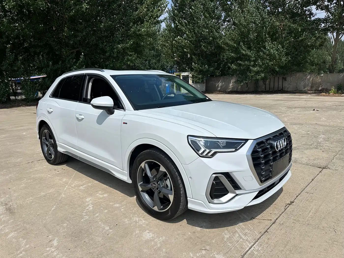 Audi Q3 2023 35 TFSI Fashion Dynamic (1.4T)