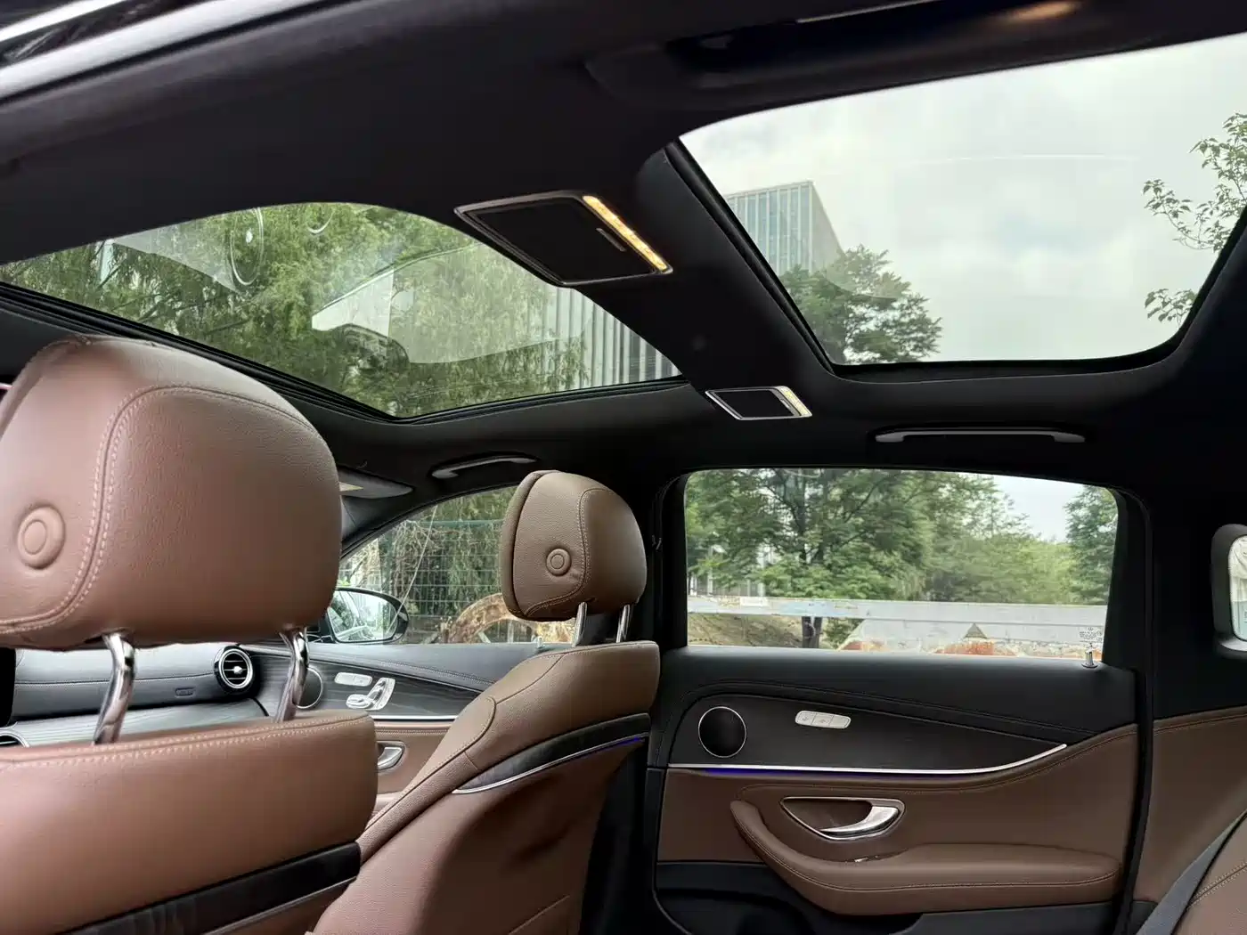 Mercedes-Benz E-Class 2021 Facelift E 300 L Sport Fashion фото 11