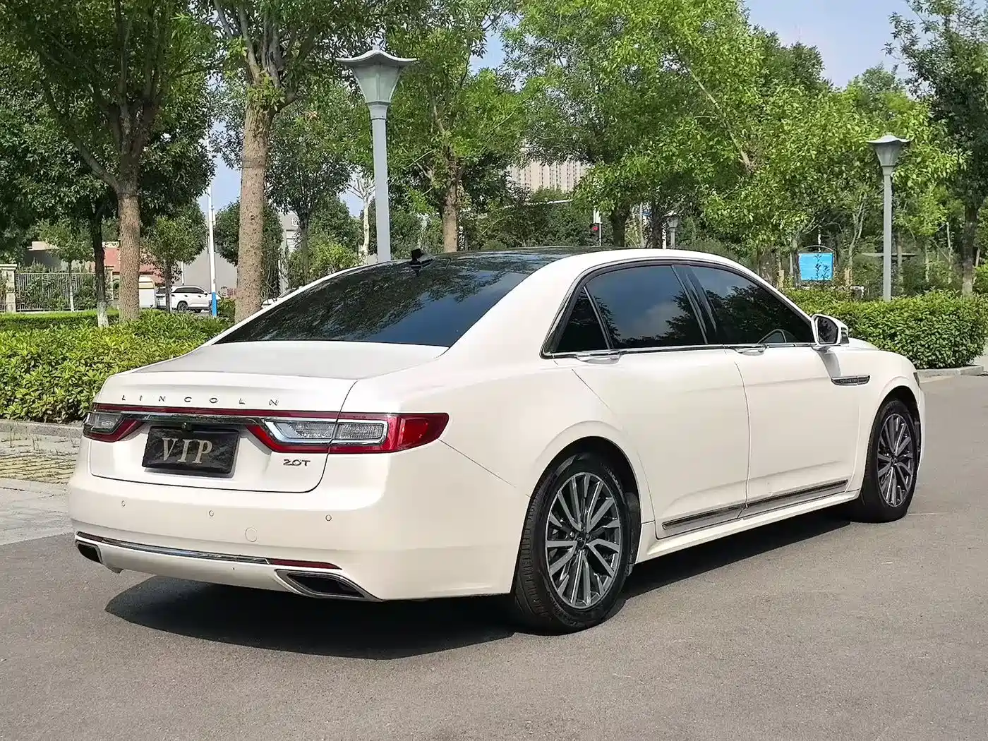 Lincoln Continental 2019 2017 2.0T 2WD Elegance Edition