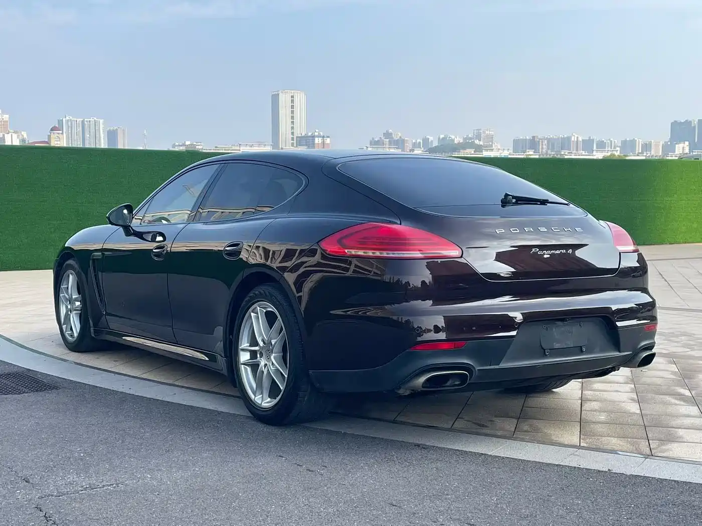 Porsche Panamera 2014 Panamera 4 3.0T фото 6