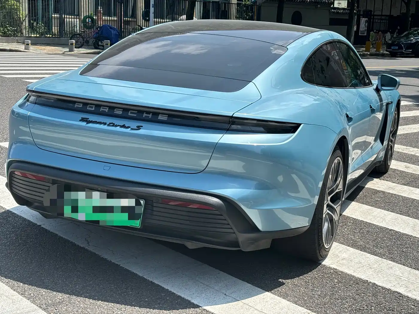 Porsche Taycan 2021 2020 Taycan