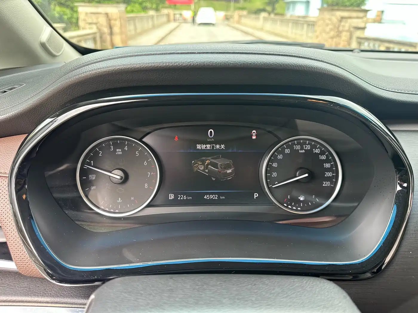 Buick GL8 2023 Land Business Class 652T Smart Luxury фото 8