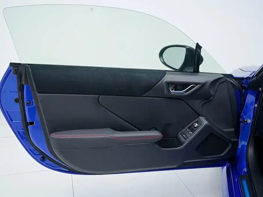 Photo 7 - Subaru BRZ
