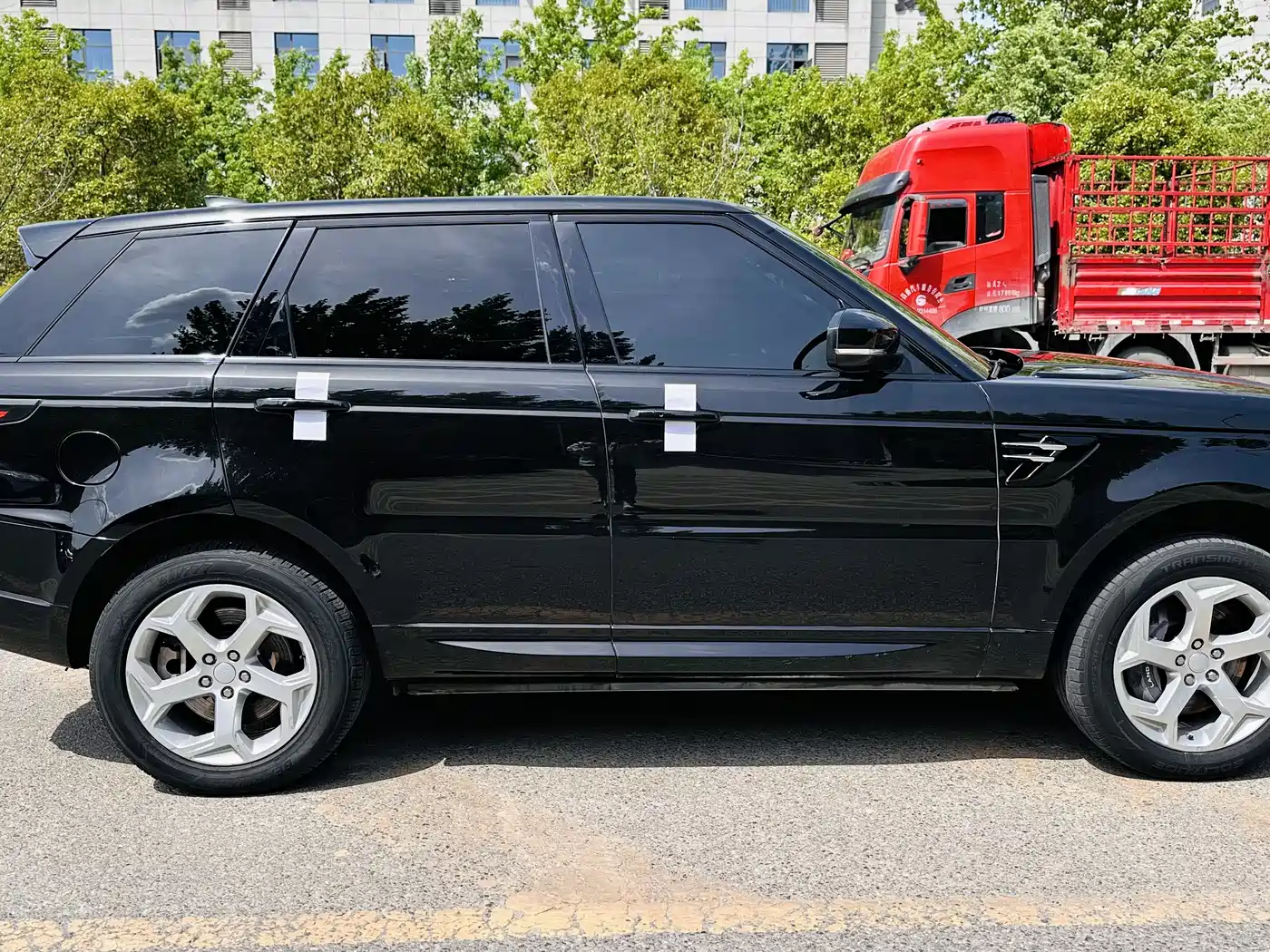 Land Rover Range Rover Sport PHEV 2018 Model P400e фото 15