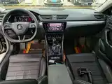 صورة 5 - Škoda Superb