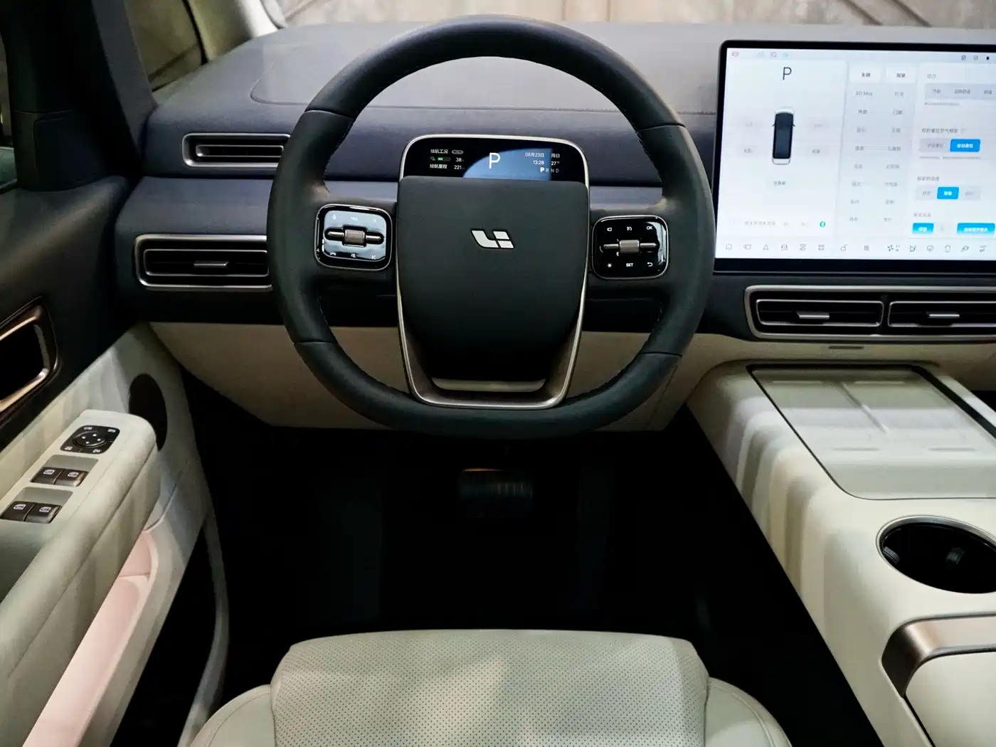 Li Auto MEGA 2025 2025 Model Home Family Special Edition