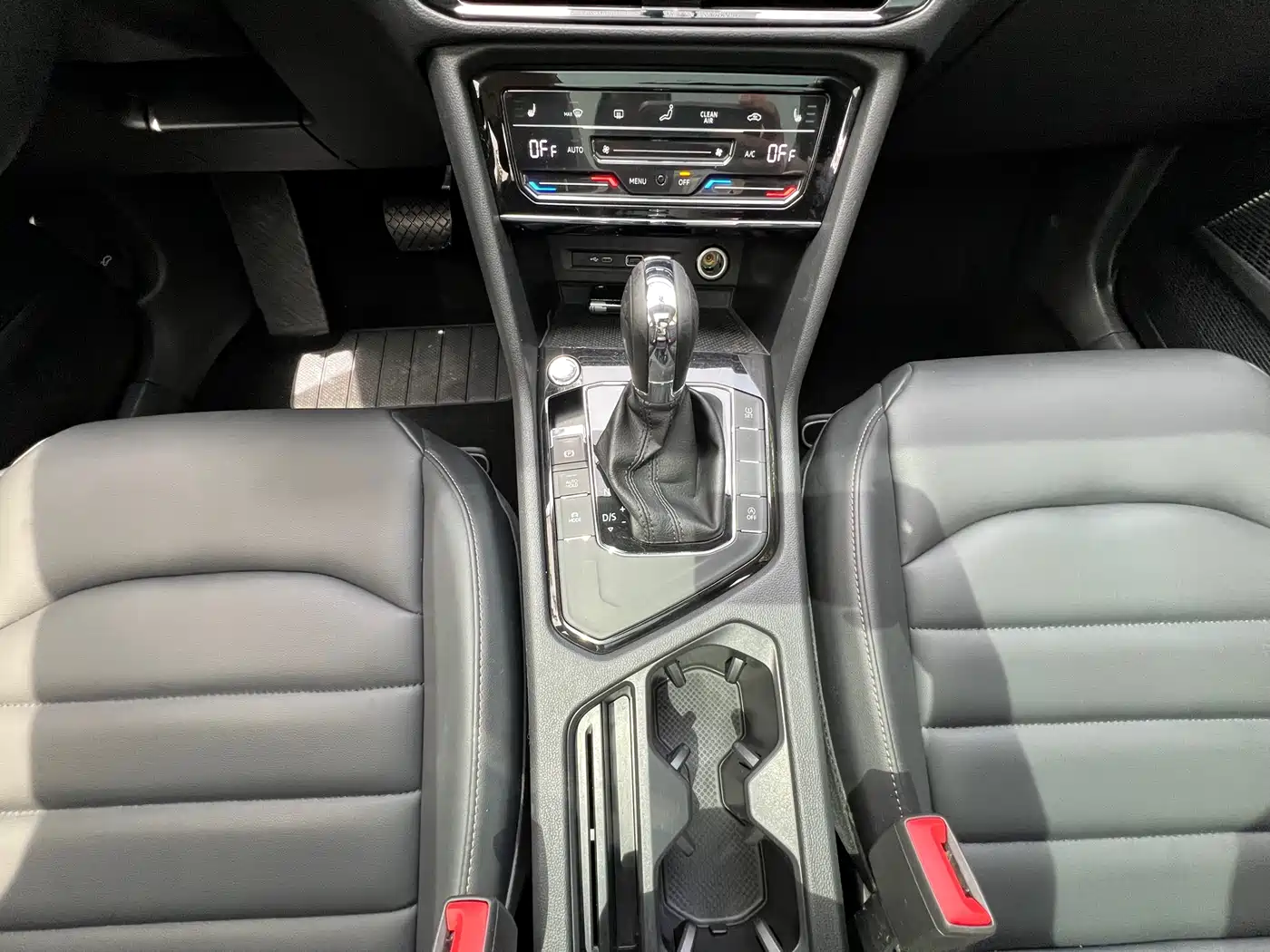 Volkswagen Tharu 2021 Model 280TSI 2WD Luxury Edition фото 14