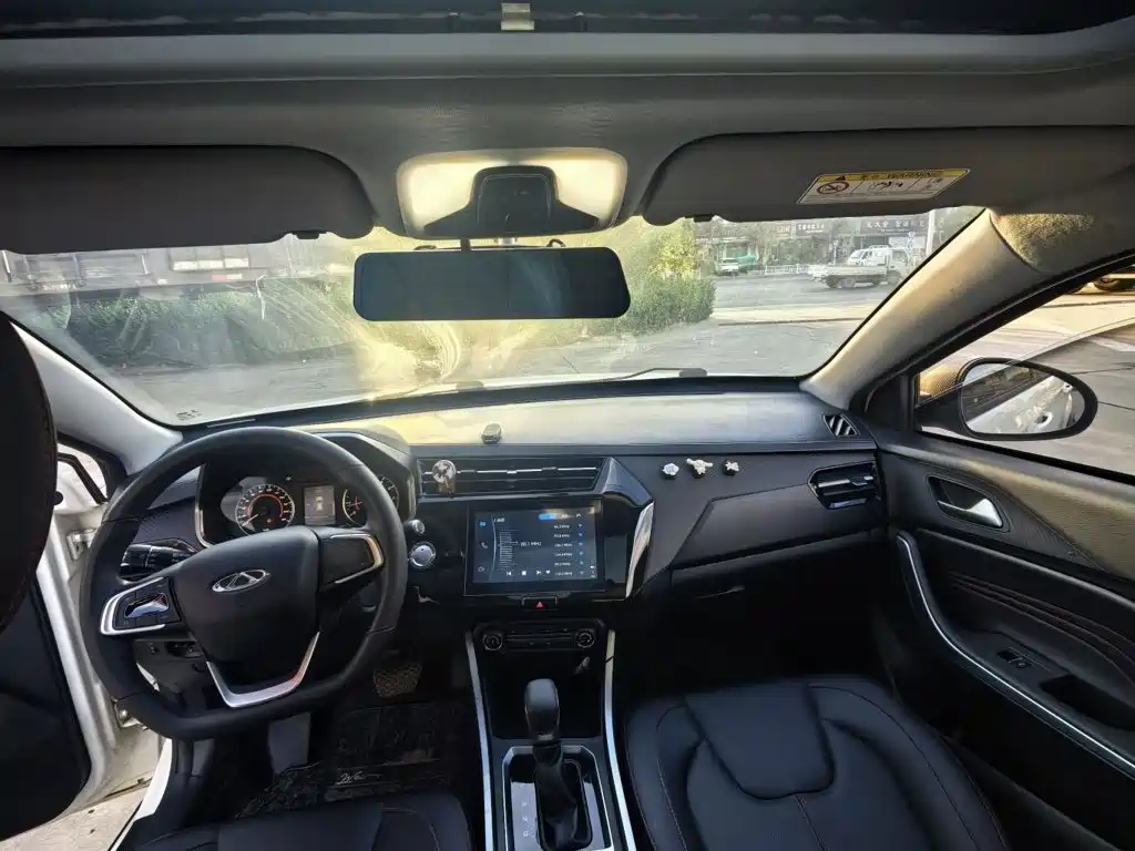 Фото 3 - Chery Tiggo 3x