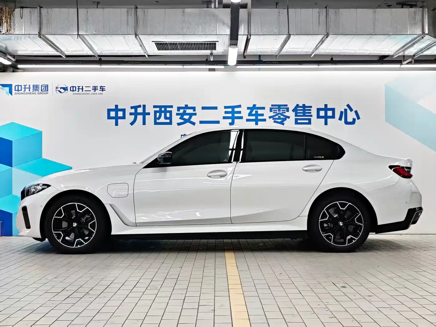 2026 BMW i3