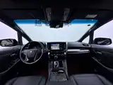 Фото 15 - Toyota Vellfire