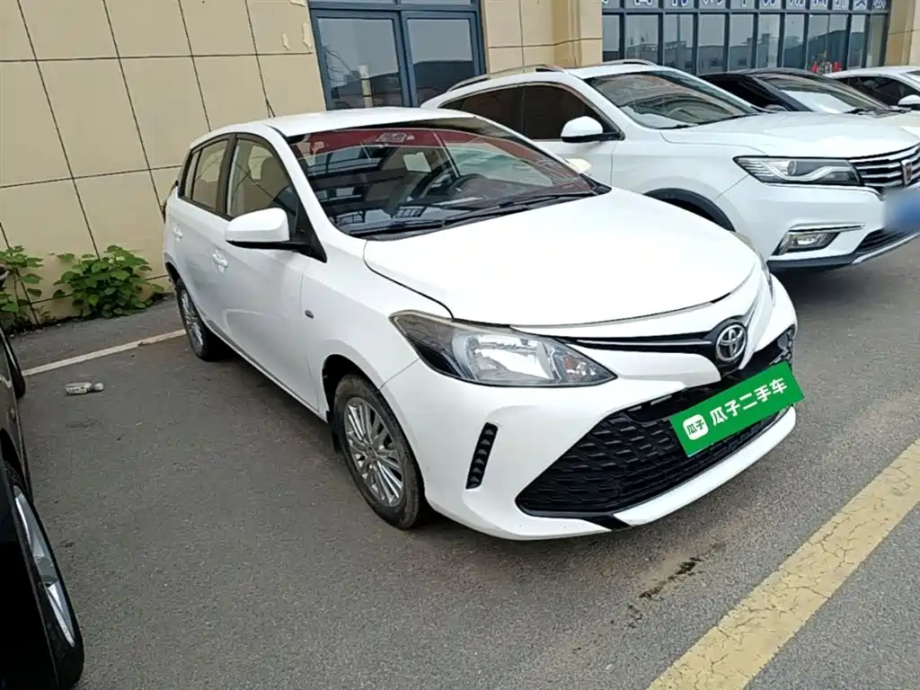 Toyota Vios FS 2017 1.5L CVT Fengchi Edition фото 4