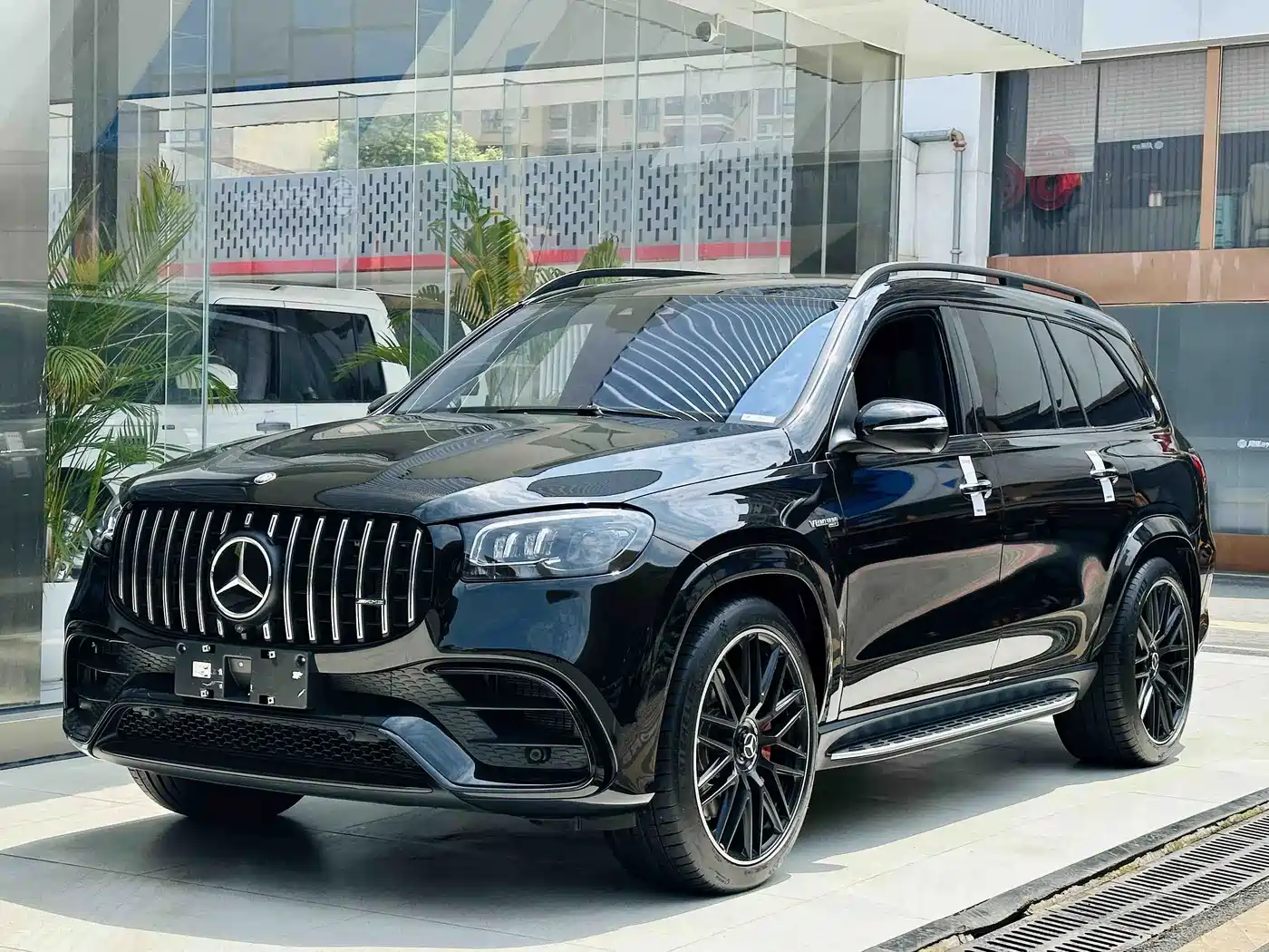 Mercedes-Benz GLS AMG