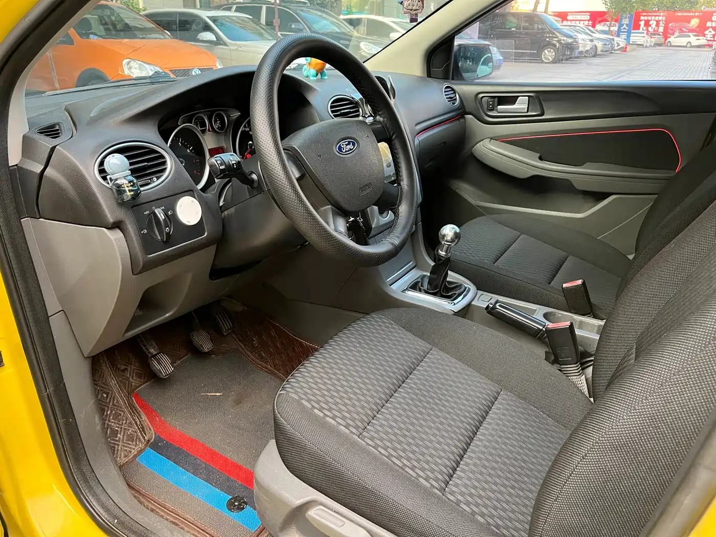 Фото 6 - Ford Focus