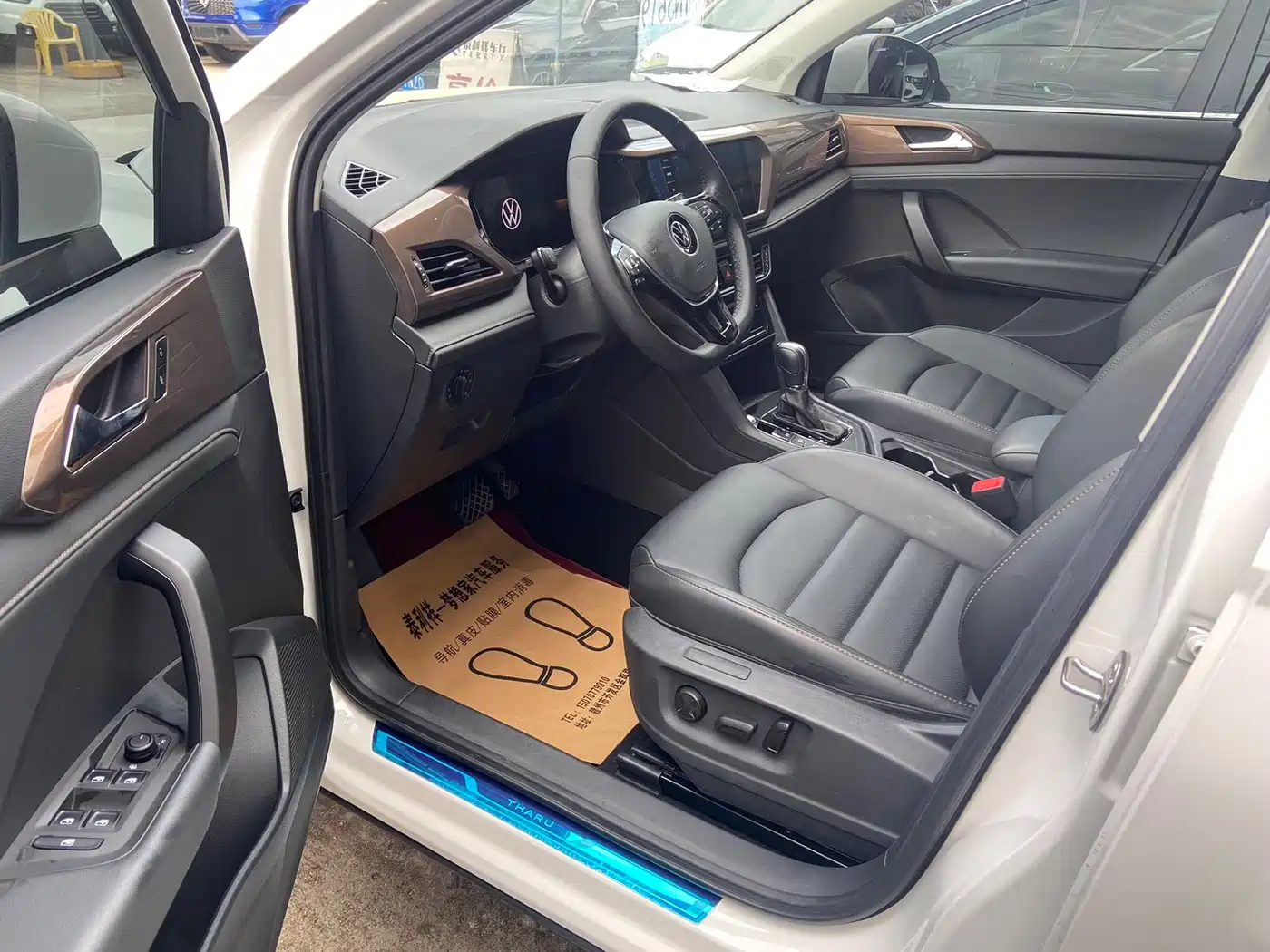 Volkswagen Tharu 2022 280TSI FWD Luxury Edition фото 7