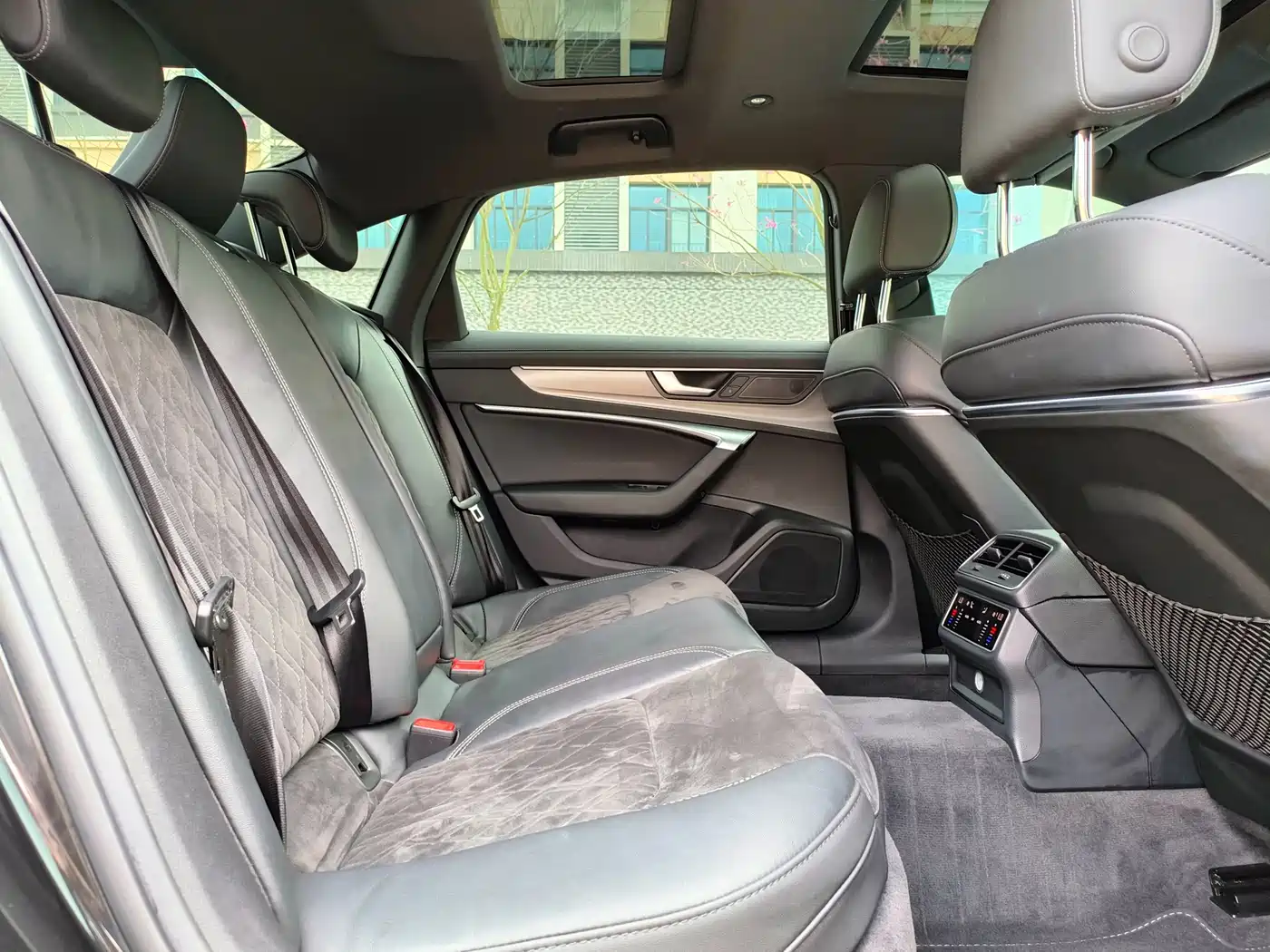 Audi A6L 2022 45 TFSI Premium Dynamic фото 9