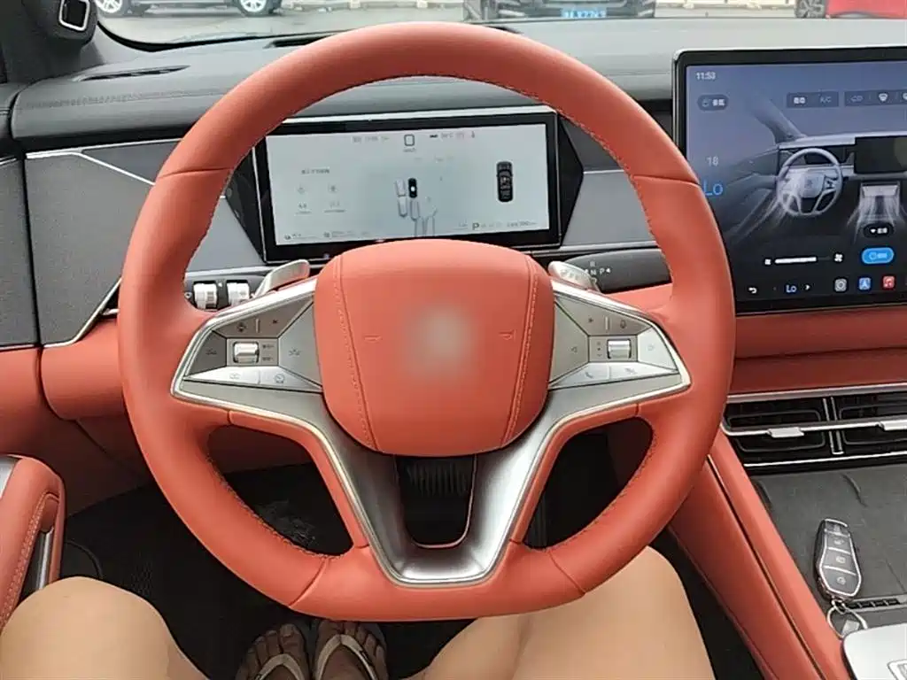 BYD Tang L 2025 DM 175KM Drone Player Edition фото 11