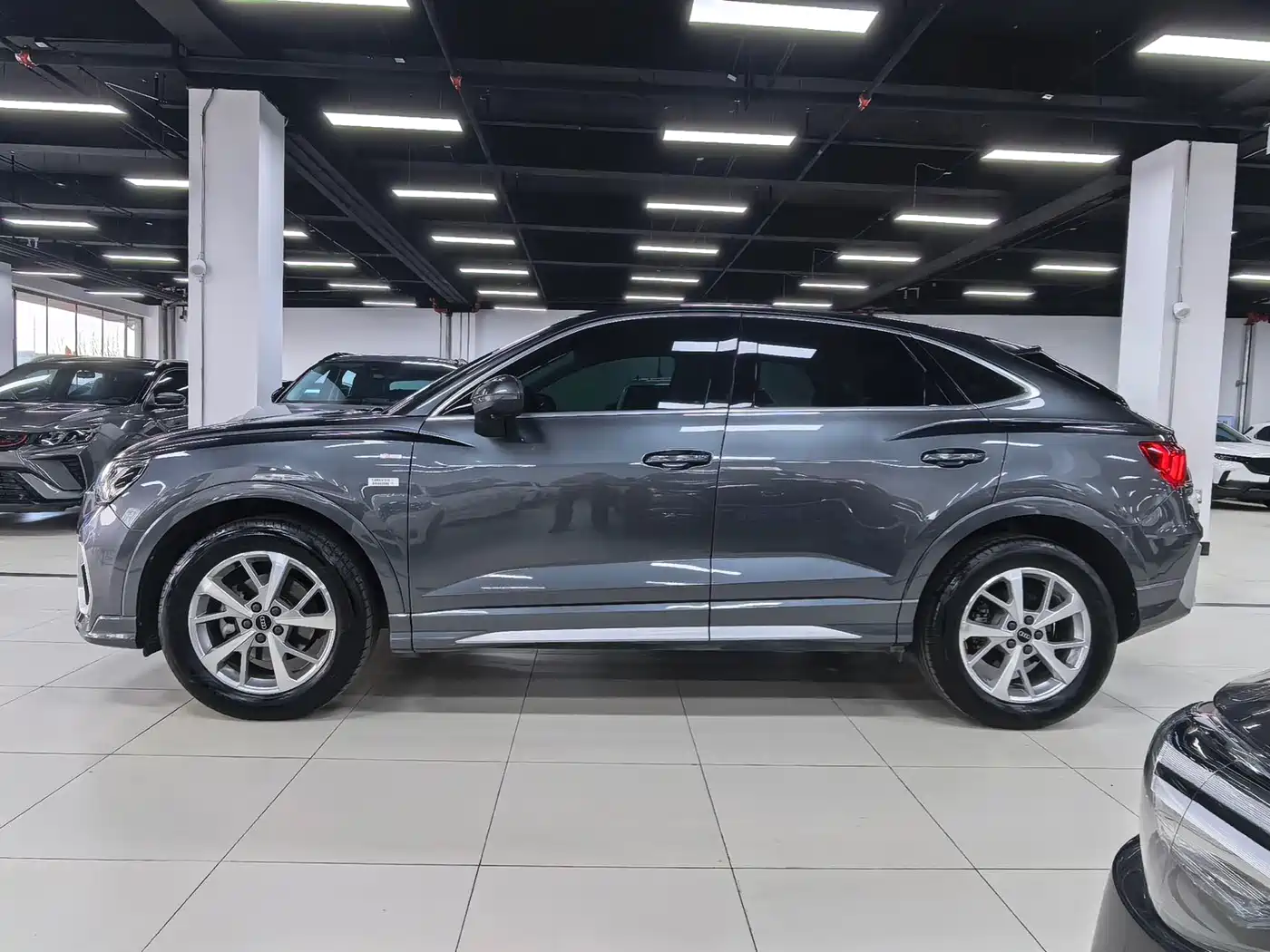 Audi Q3 Sportback 2022 35 TFSI Progressive фото 6