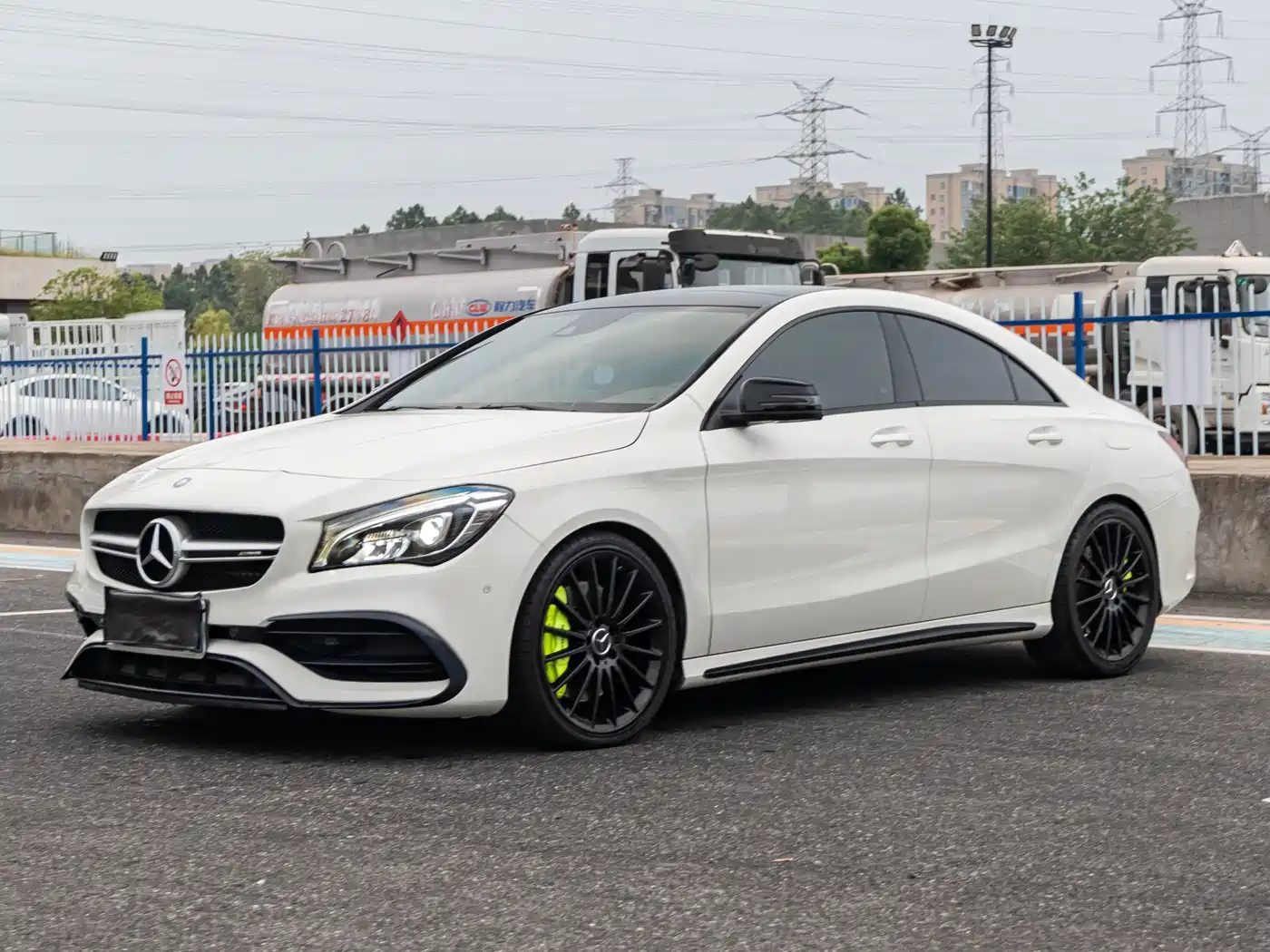 Mercedes-Benz CLA AMG 2017 2017 AMG CLA 45 4MATIC