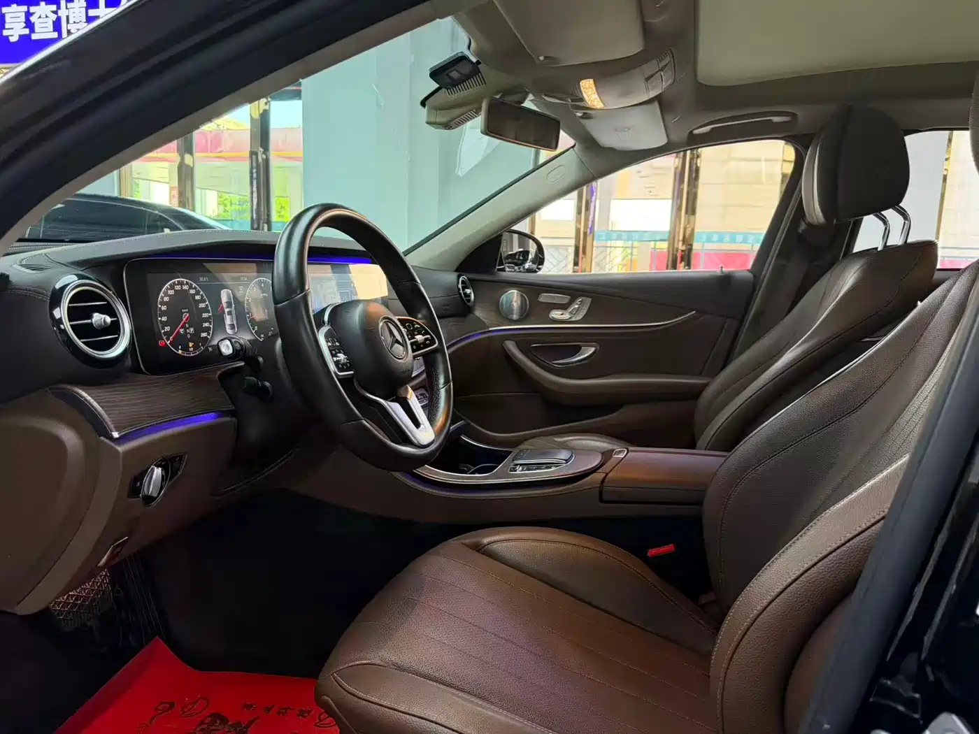 Mercedes-Benz E-Class 2019 E 300 L Luxury фото 4