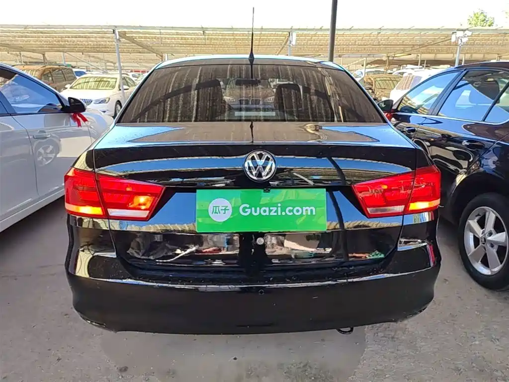 Volkswagen Santana 2015 1.6L Manual Comfort Edition фото 4