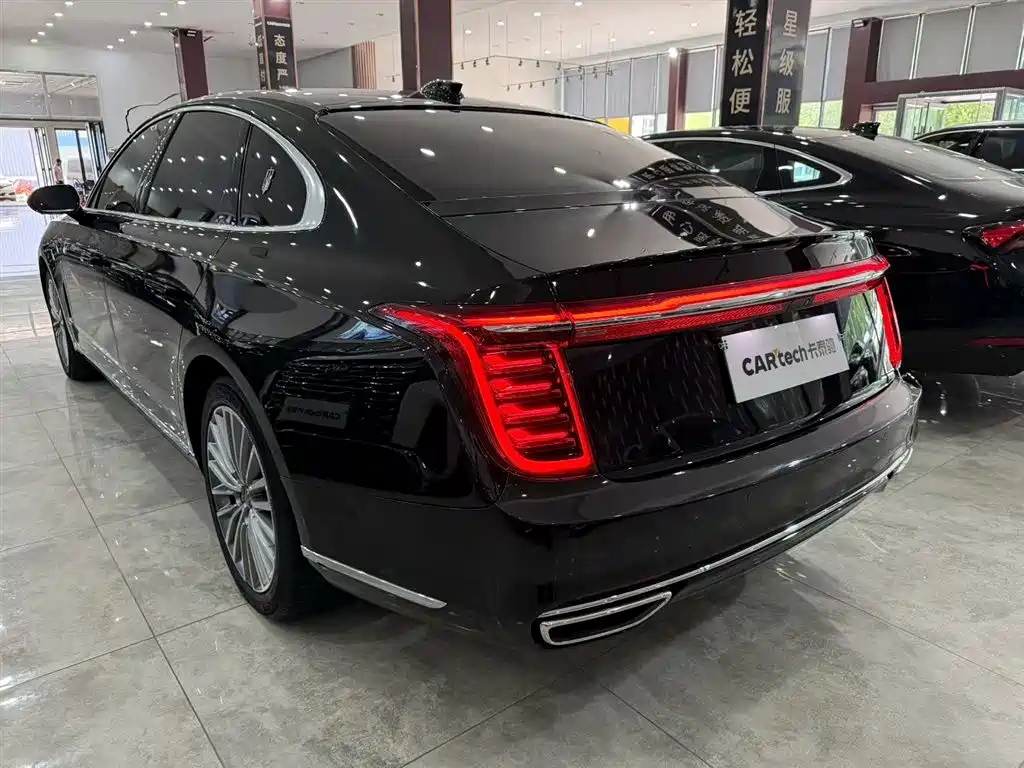 Hongqi H9 2022 2.0T Smart Connect Flag Enjoy Edition фото 6