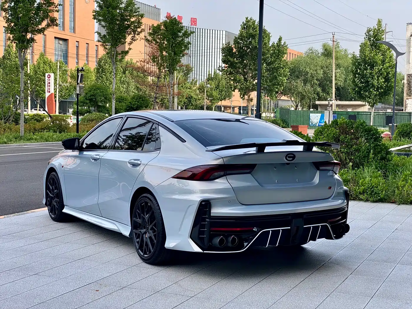 GAC Trumpchi Trumpchi Emkoo 2024 Model 400T Auto Shadow Leopard R MAX Edition фото 7