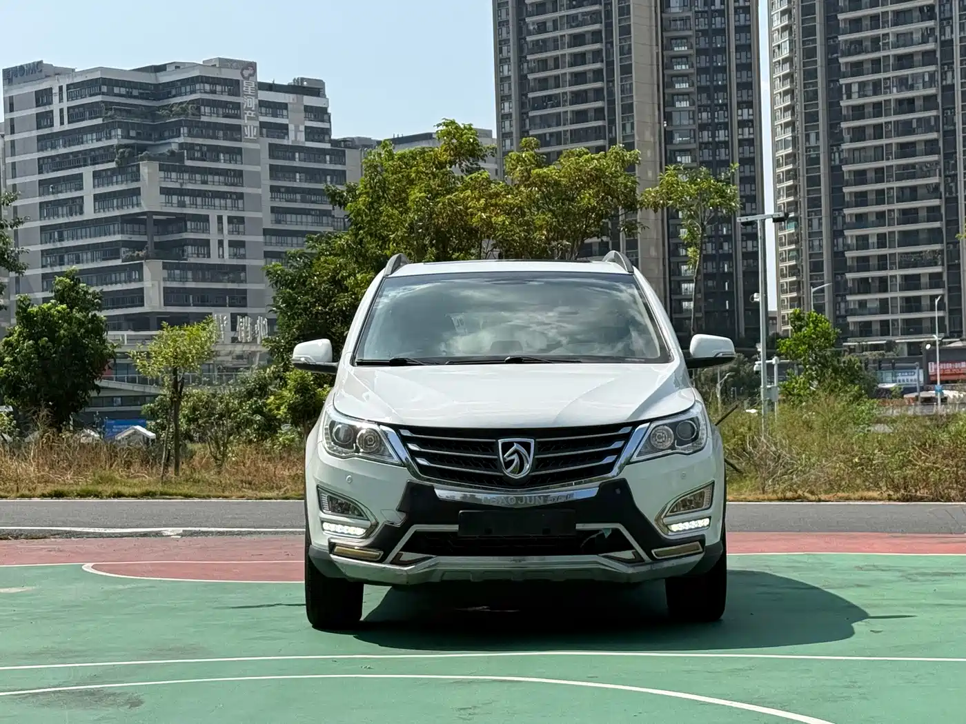 Baojun 560 2016 2016 1.5T Manual Luxury
