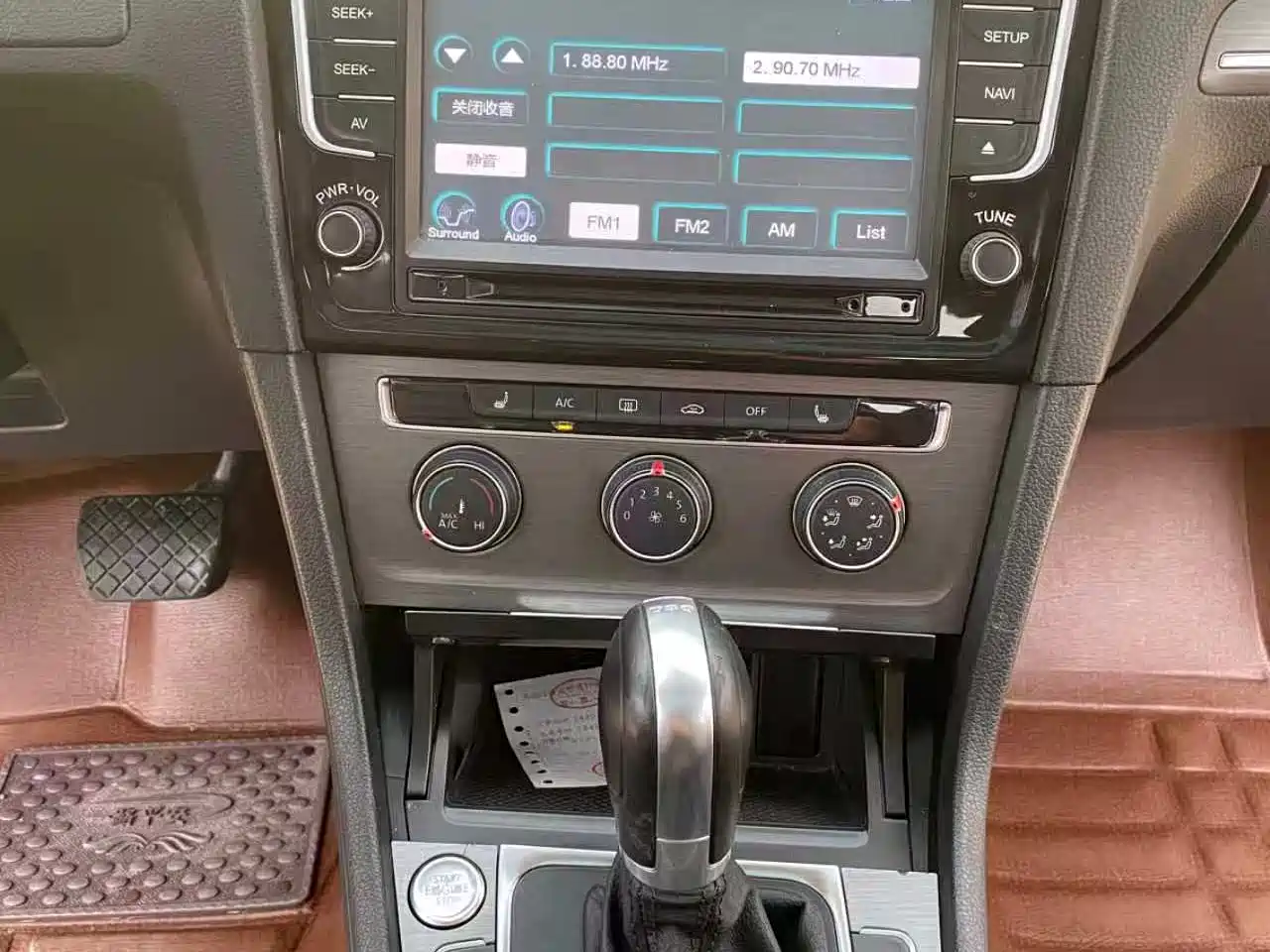 Volkswagen Golf 2016 230TSI Automatic Luxury фото 7