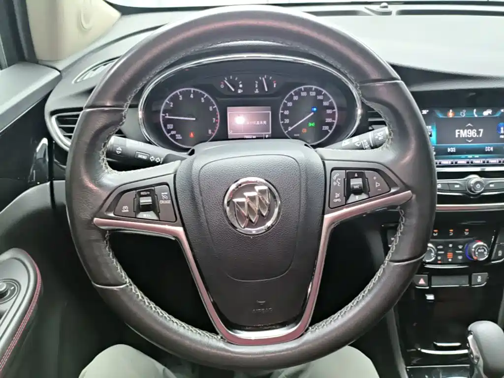 Photo 11 - Buick Encore