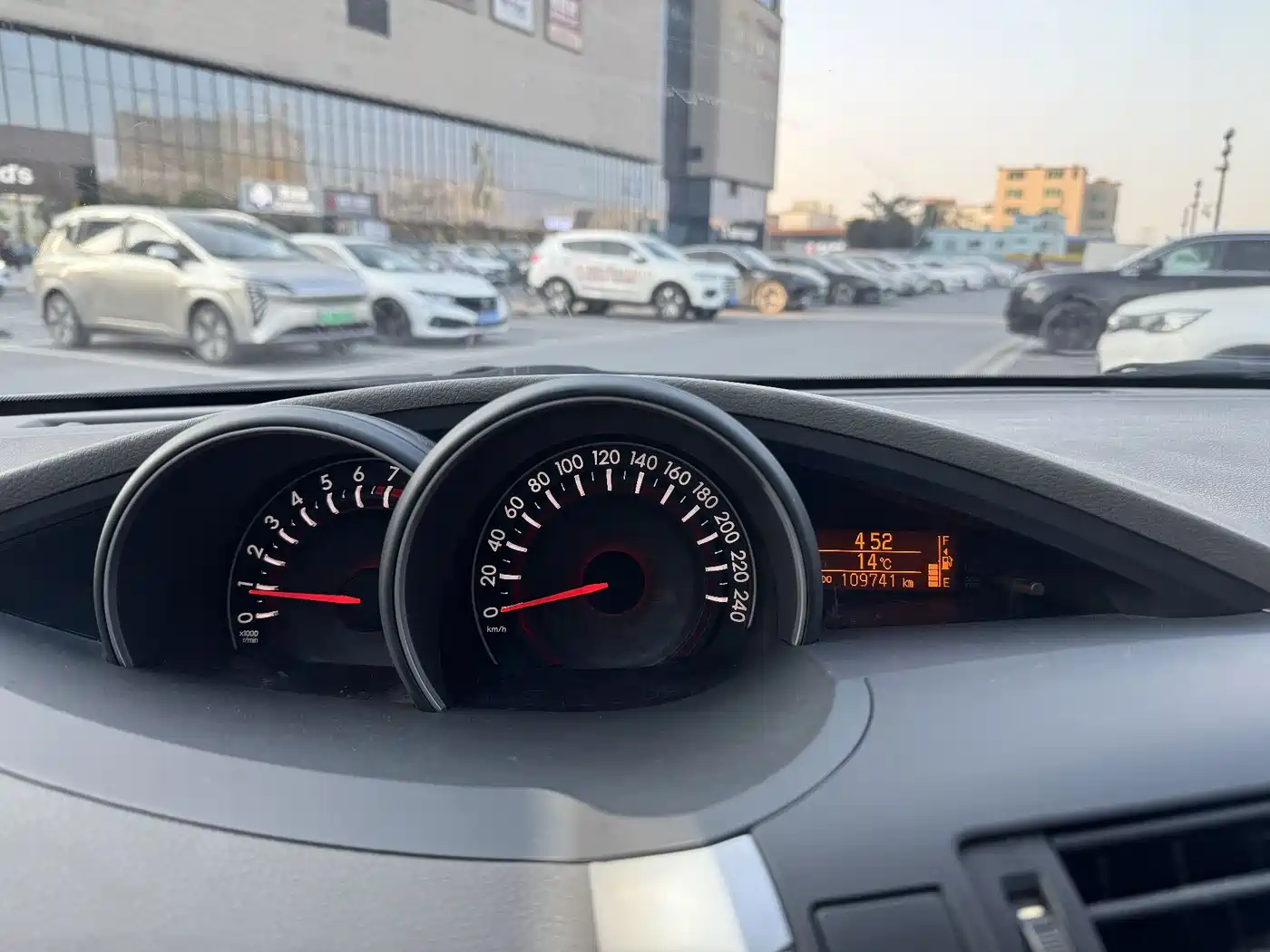 Toyota E'Z 2012 180G CVT Comfort Multi-function Edition фото 27